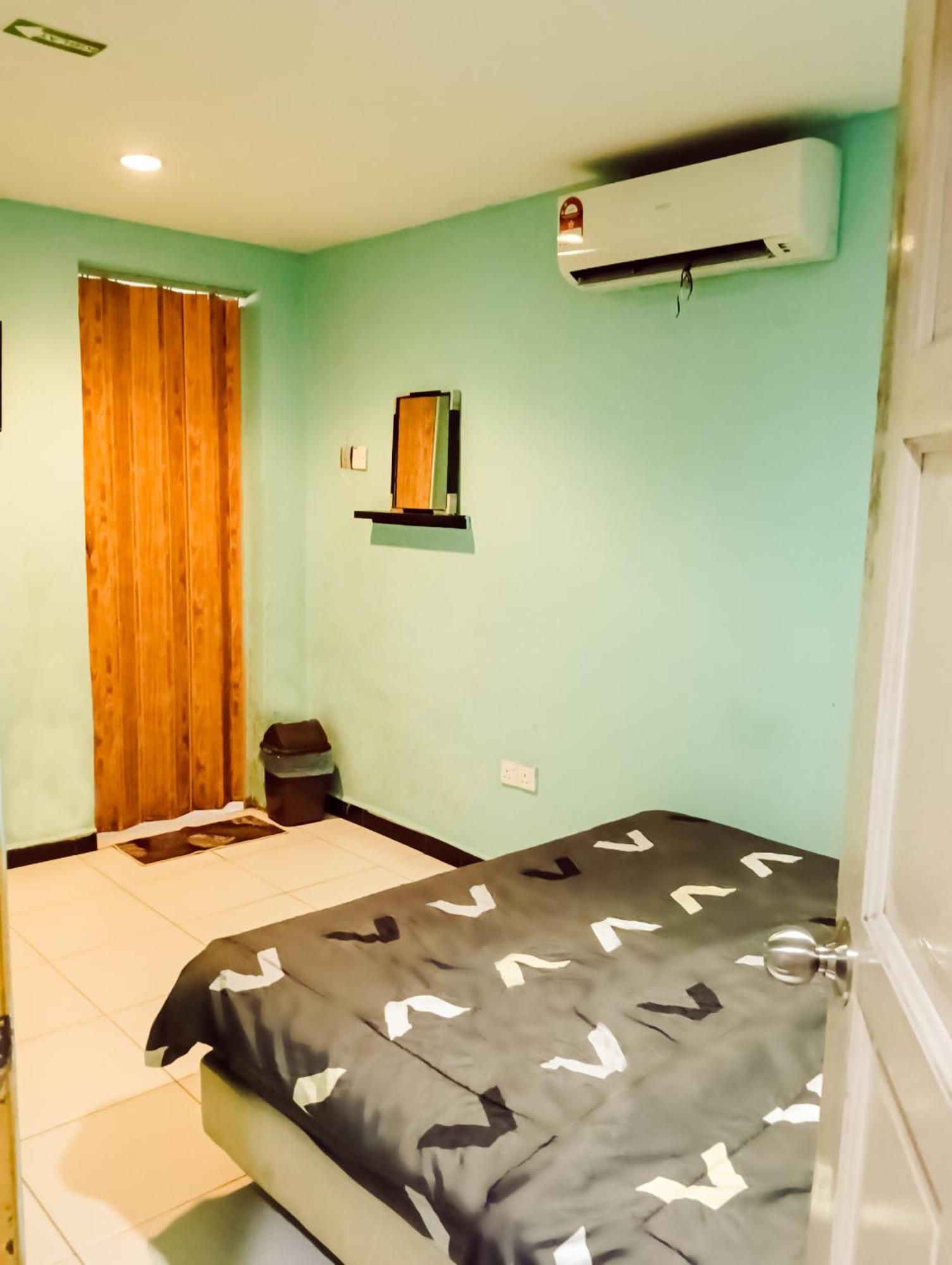 Brilliant Empire Hotel Malacca Esterno foto