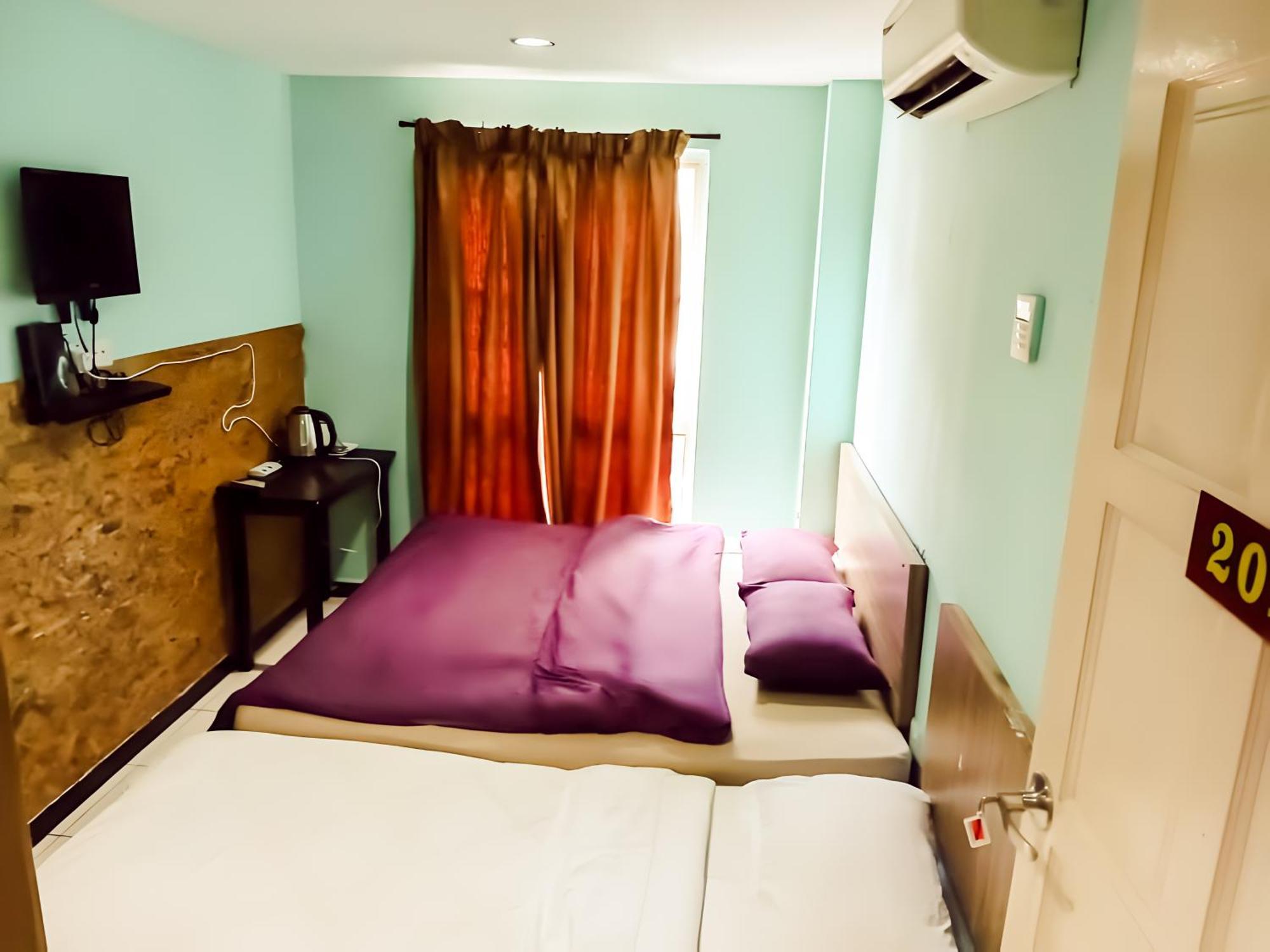 Brilliant Empire Hotel Malacca Esterno foto