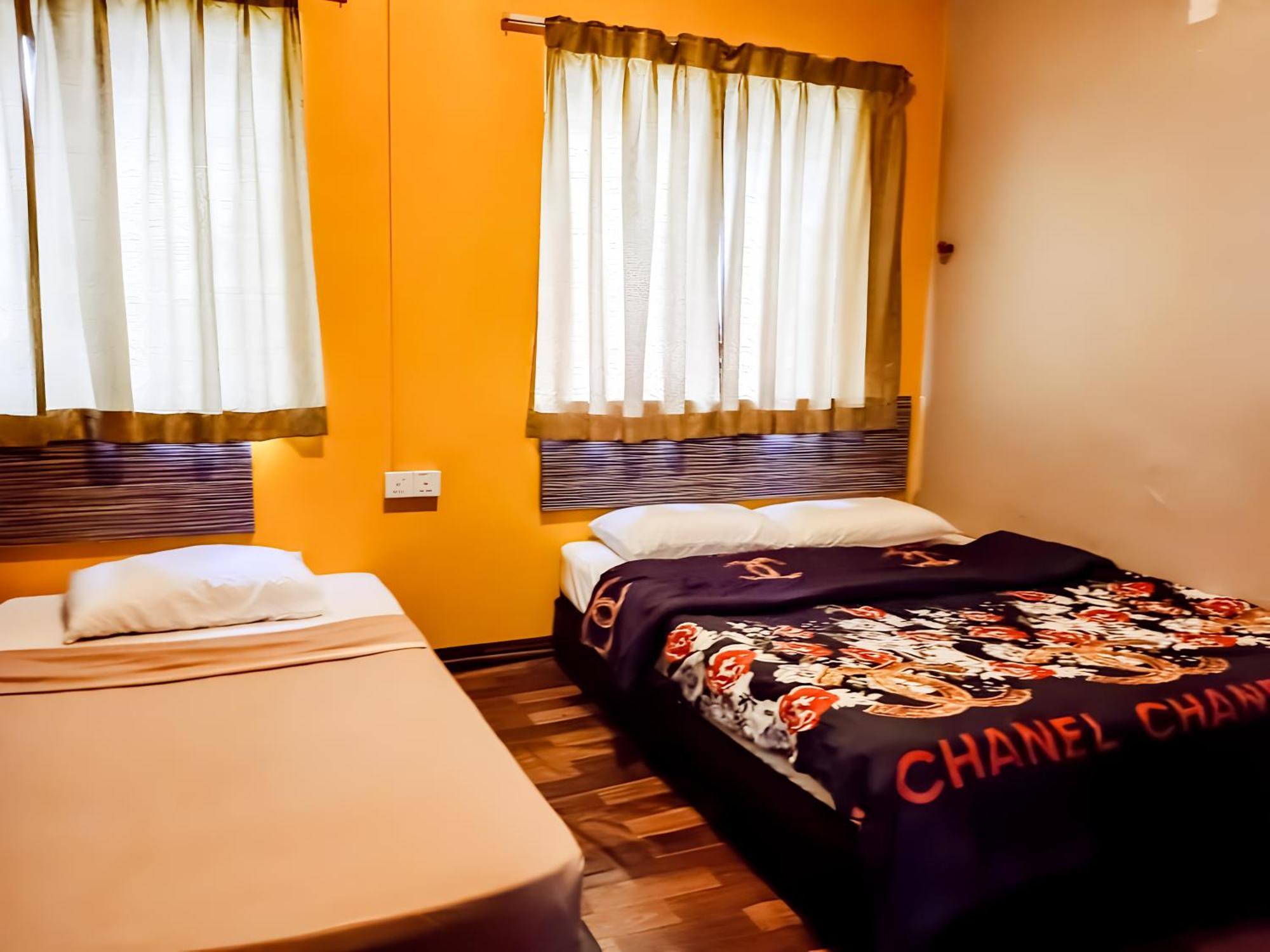 Brilliant Empire Hotel Malacca Esterno foto