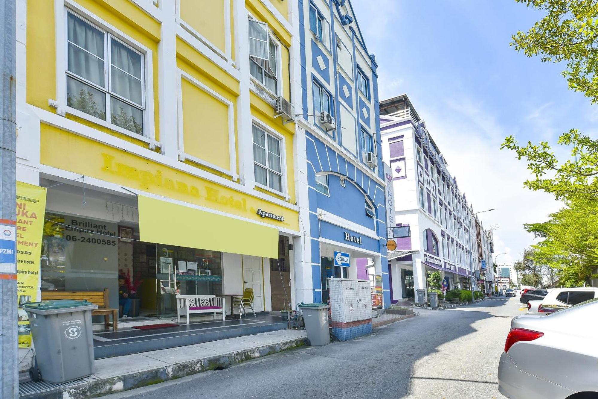Brilliant Empire Hotel Malacca Esterno foto
